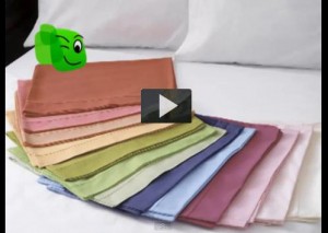 Cómo doblar una sábana ajustable