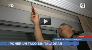 Cómo reparar el riel de la cortina