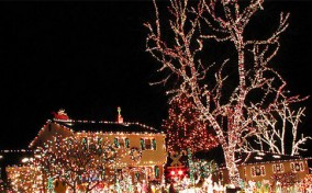 decorar un jardin para Navidad