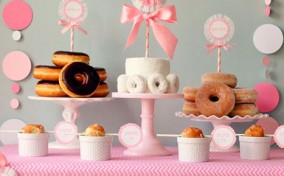 Decoración Baby Showre para niña donuts