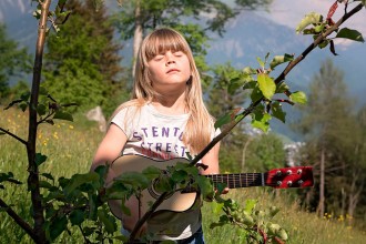 Aprender a tocar la guitarra para niños