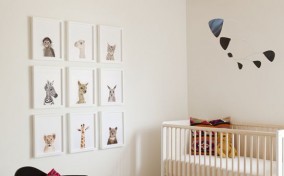 Decoración moderna para la habitación del bebé con techo de madera