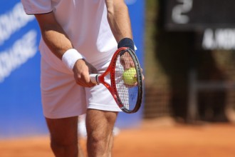 Consejos para mejorar el saque en el tenis