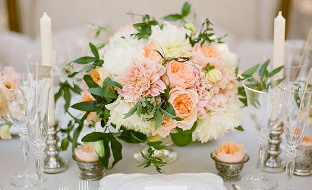 Horizontal Engañoso Destierro 10 centros de mesa con velas para una boda de ensueño