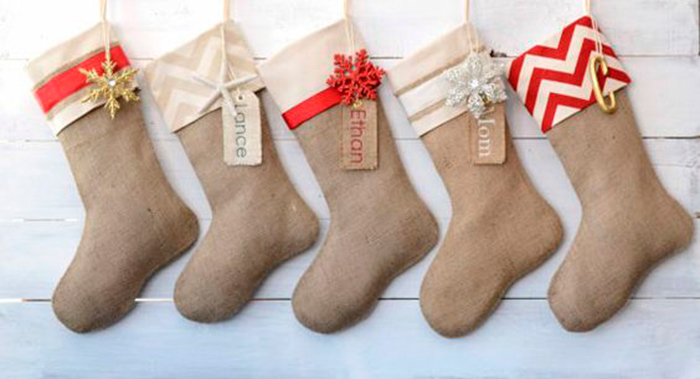 Aislar proteger ligeramente 7 ideas para decorar la casa con tela de saco en Navidad