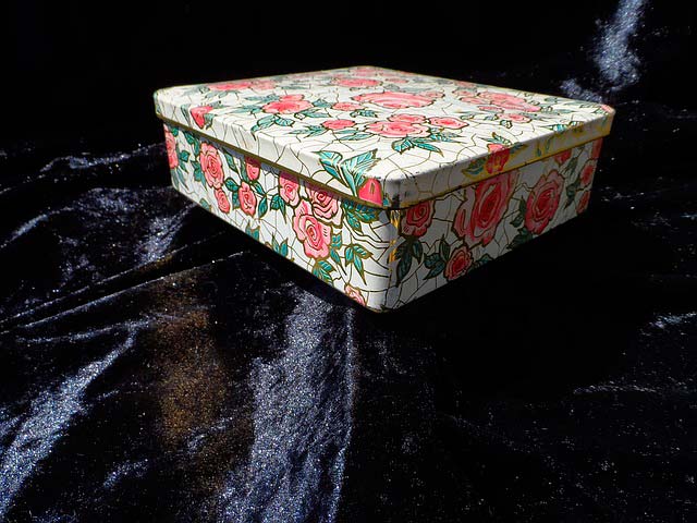 decorar-con-decoupage-cajas-carton