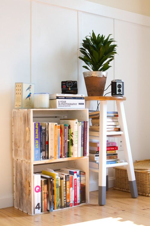 Cómo decorar con escaleras una biblioteca