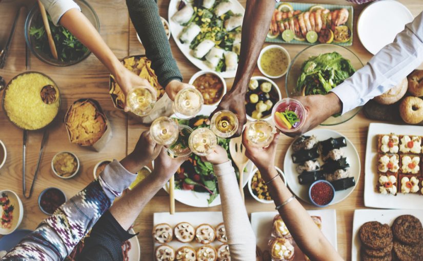 Aperitivos sencillos para una cena con amigos