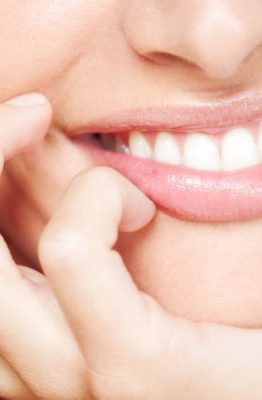 Consejos para tener los dientes más blancos y brillantes