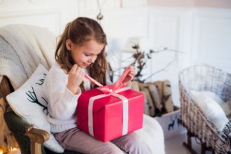 Lugares para esconder los regalos de navidad