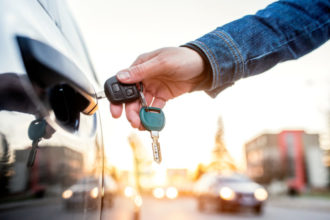 Instalar alarma de un coche