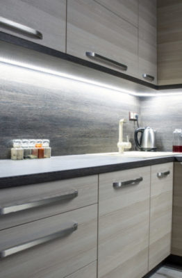 Como instalar leds en muebles de cocina