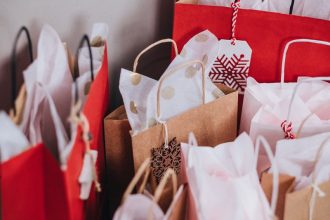 Consejos para ahorrar en las compras navideñas