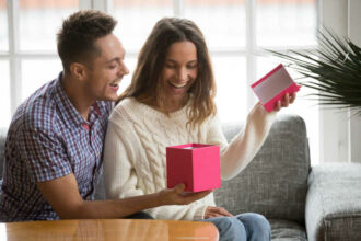 Las ventajas de tarjetas regalo para decorar el hogar